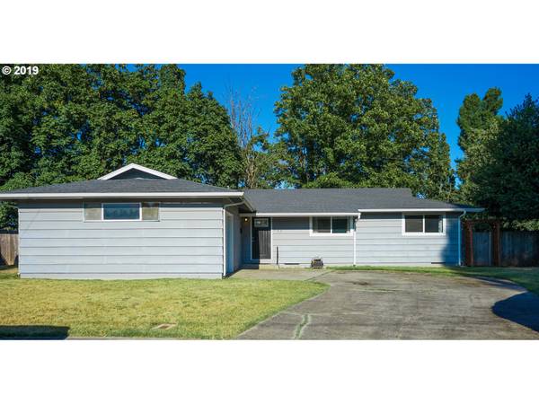 229 N CT, Springfield, OR 97477