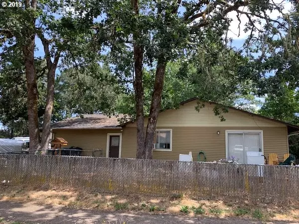 Veneta, OR 97487,24948/50 OREGON CIR