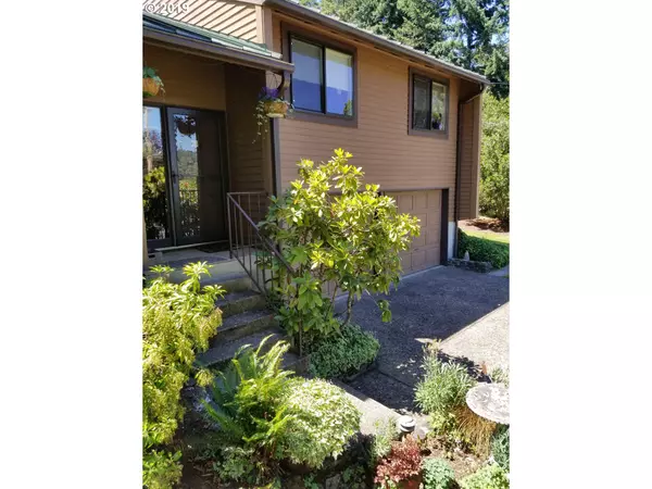 Eugene, OR 97405,4710 W HILLSIDE DR