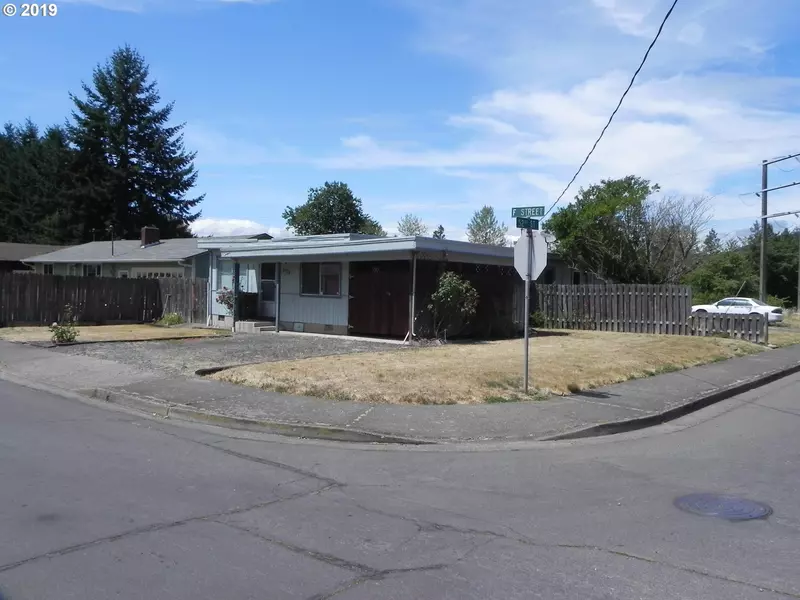 5178 F ST, Springfield, OR 97478