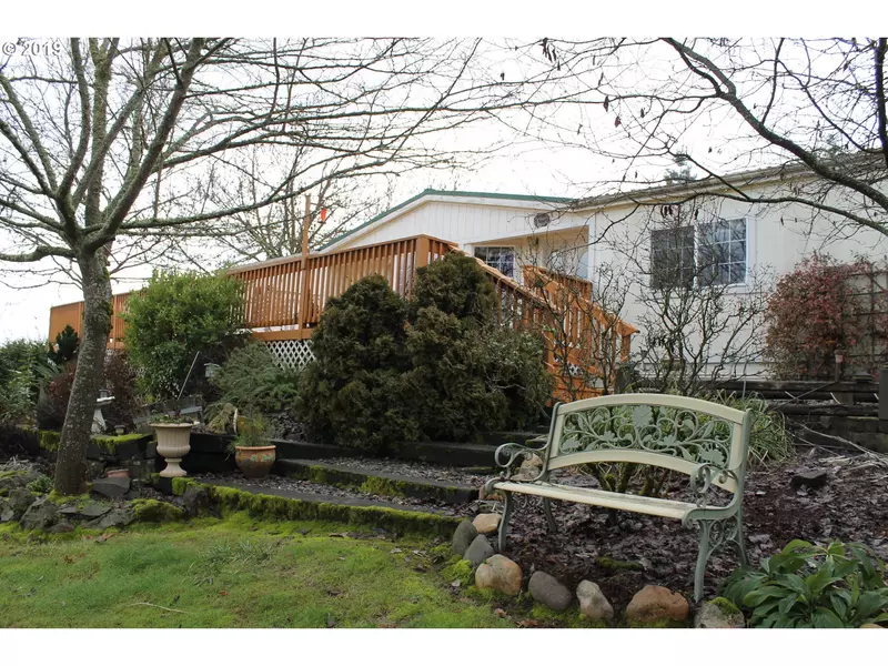 241 NE DARRELL AVE, Winston, OR 97496