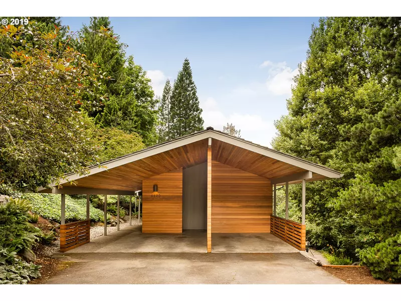 6690 SW GABLE PKWY, Portland, OR 97225