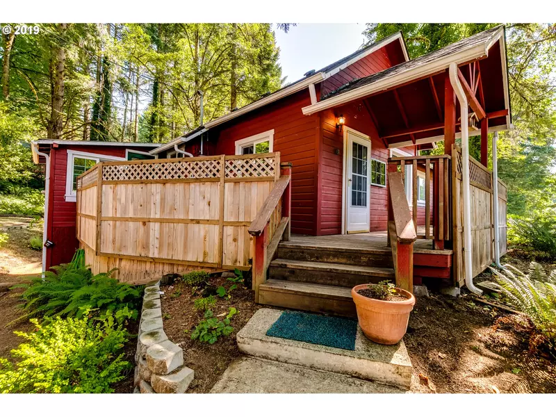 90988 ANGELS FLIGHT RD, Leaburg, OR 97489