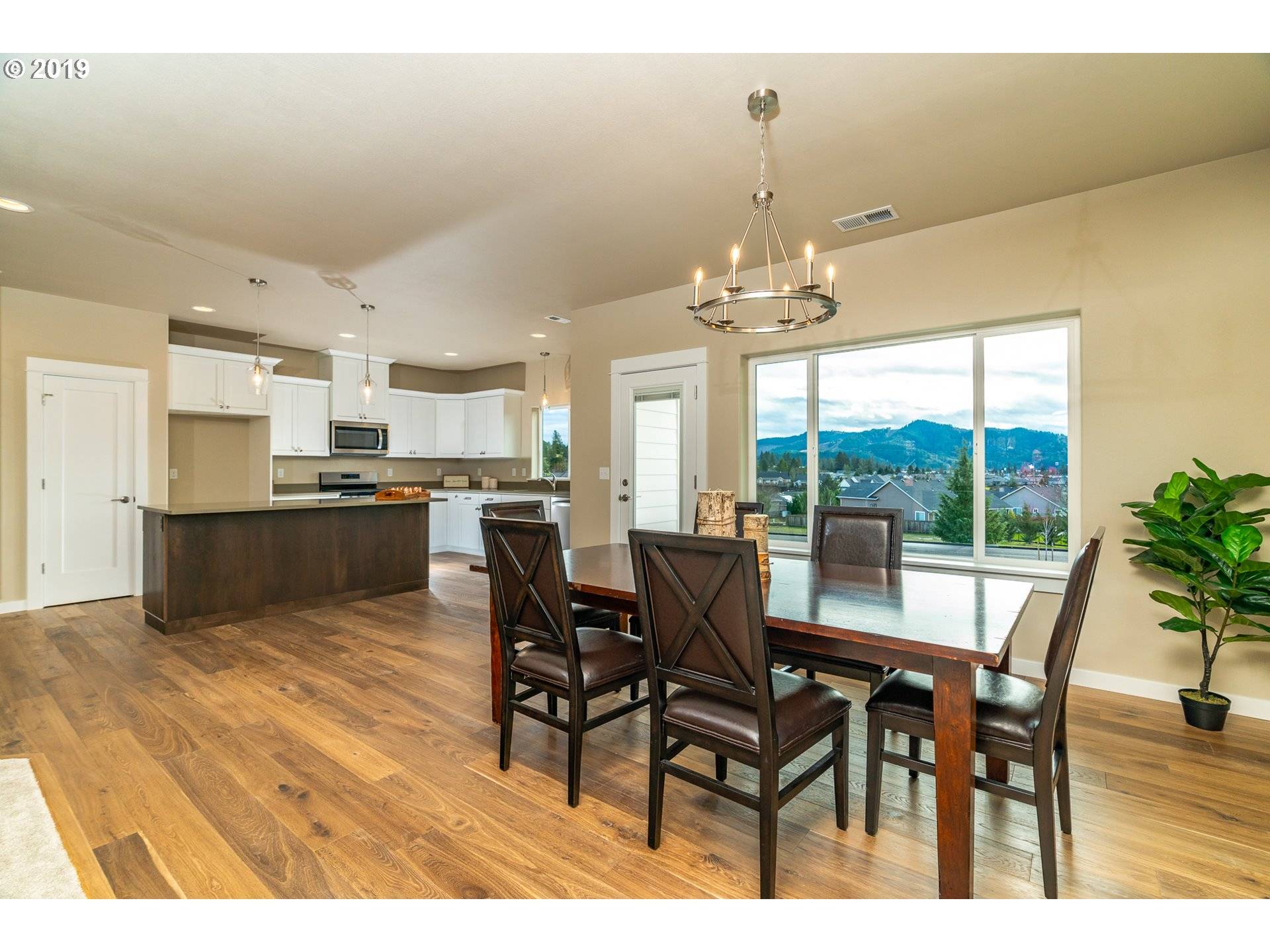 Sutherlin, OR 97479,806 Sand Pines AVE #Lot 3