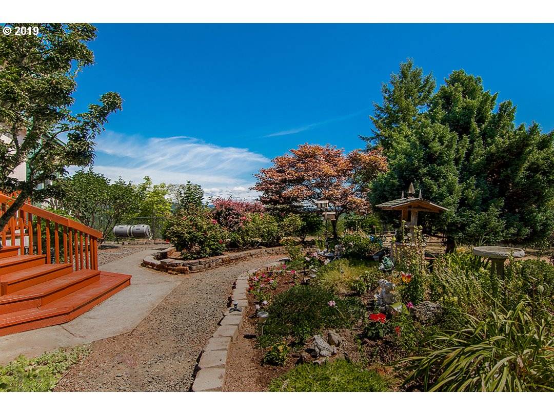 Roseburg, OR 97471,2155 DOERNER RD
