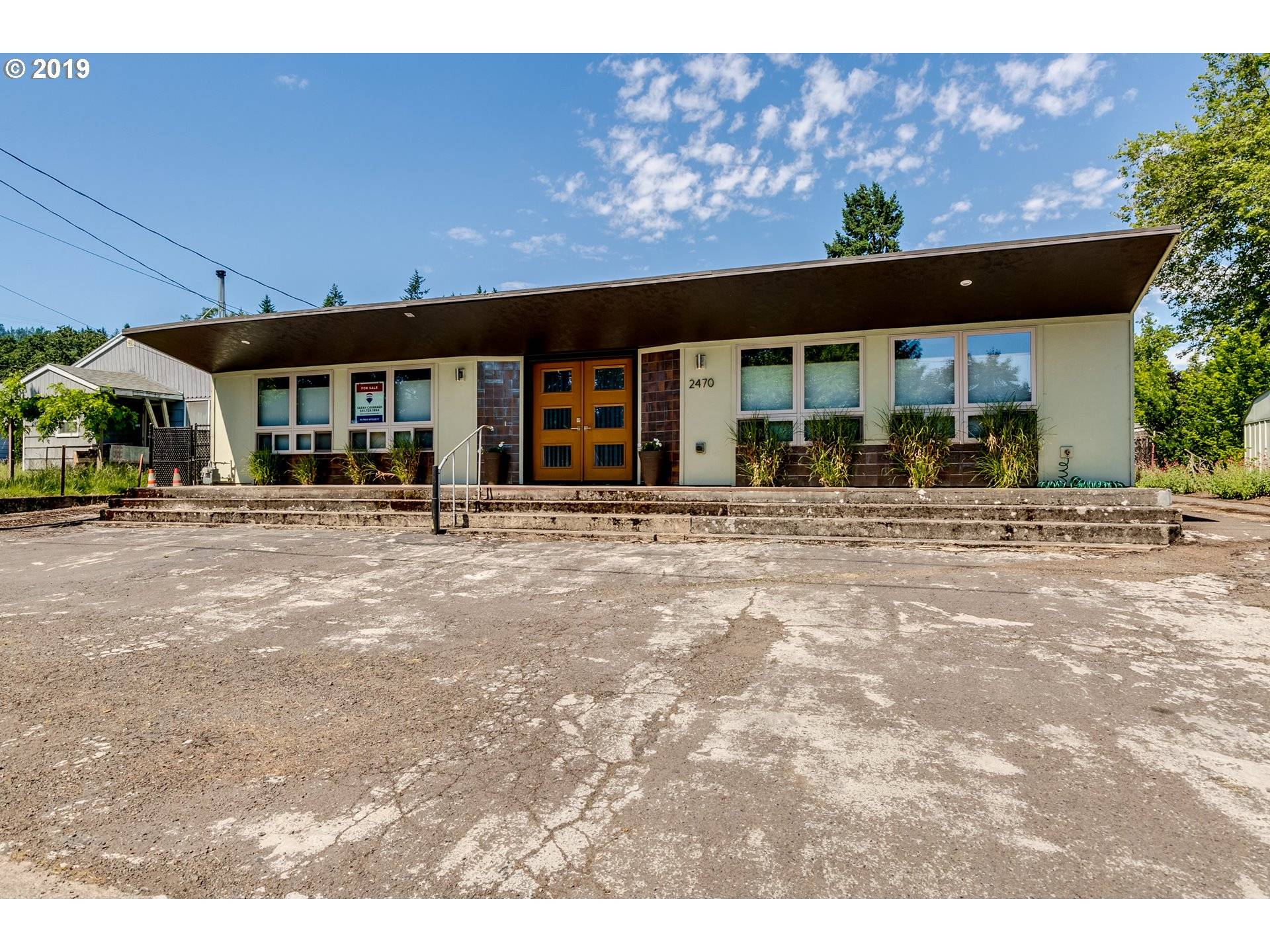 Eugene, OR 97405,2470 CHAMBERS ST