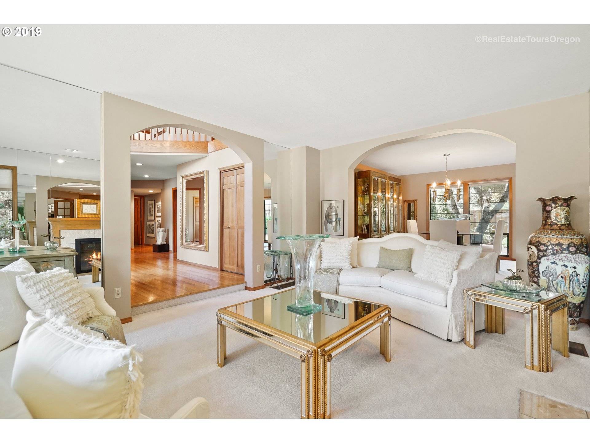 West Linn, OR 97068,2102 CLUB HOUSE DR