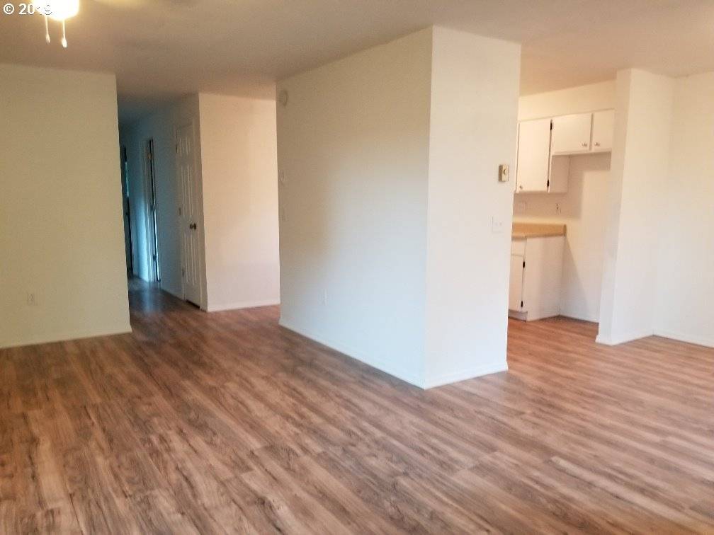 Bandon, OR 97411,1155 DIVISION ST NE
