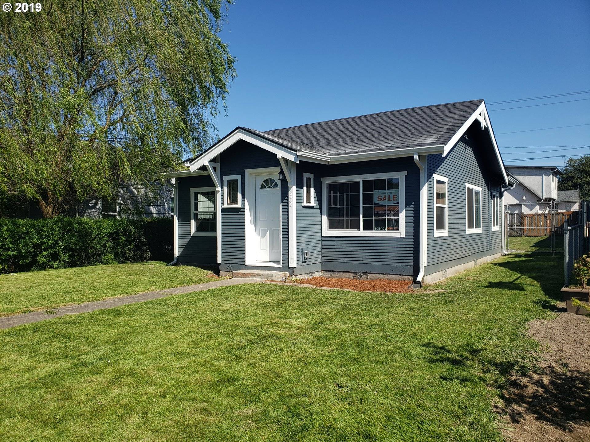 352 18TH AVE, Longview, WA 98632
