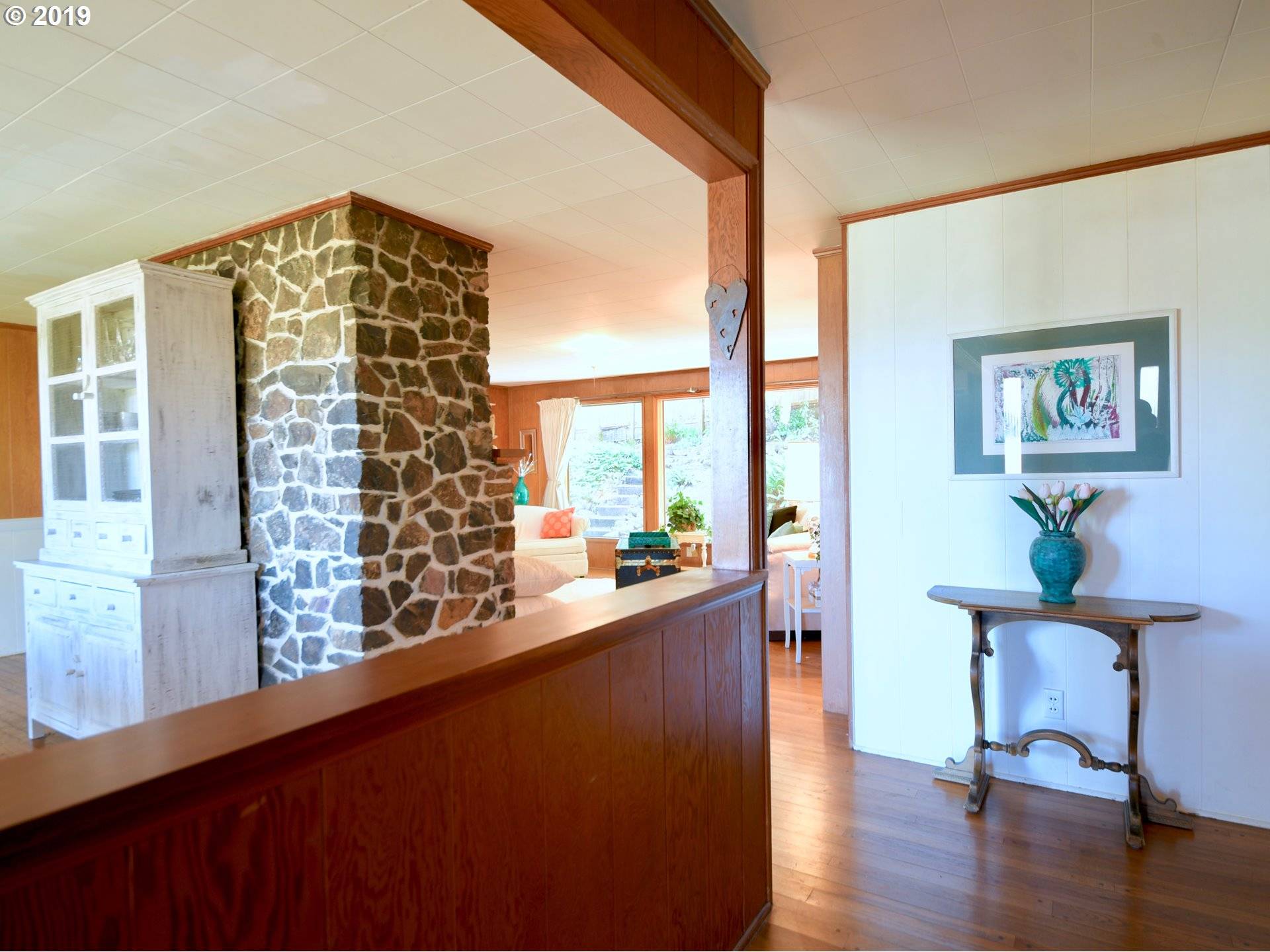 Eugene, OR 97405,250 W 30TH AVE