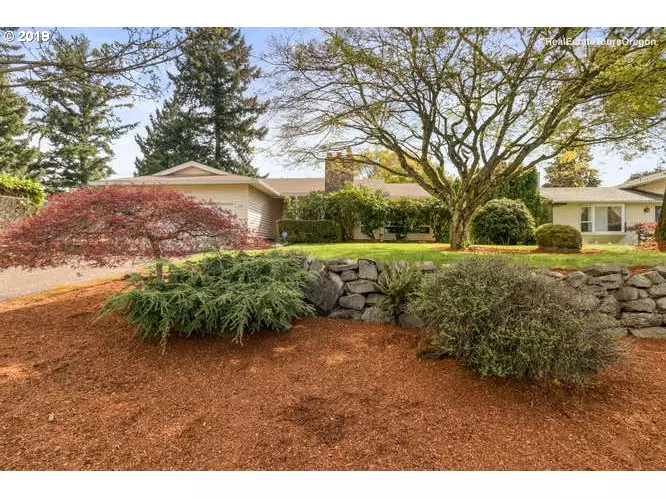 Portland, OR 97035,208 NE 140TH AVE