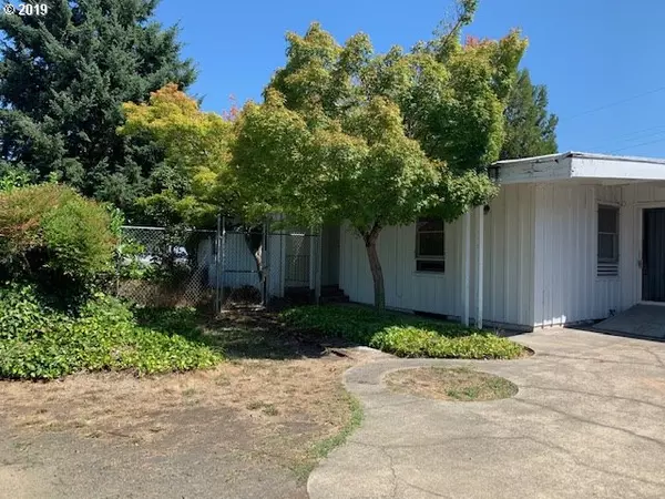 Roseburg, OR 97471,543 W HOMEWOOD CT