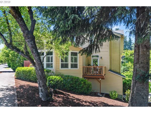 2402 SW NEBRASKA ST, Portland, OR 97239