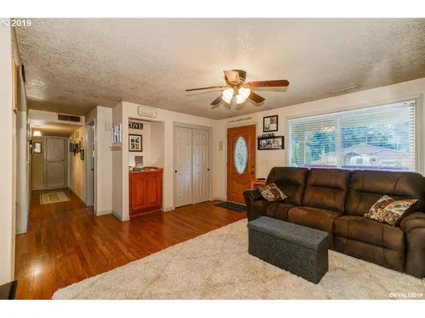 Salem, OR 97306,5712 SE CANDY FLOWER CT