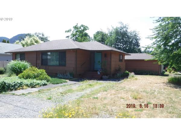 76512 POPLAR ST, Oakridge, OR 97463