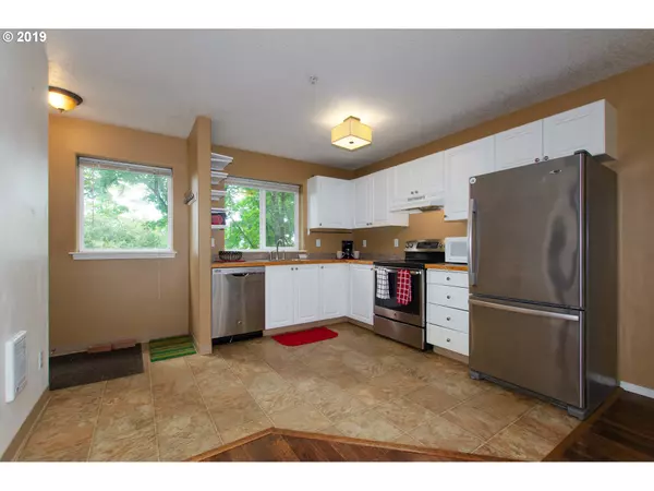 Portland, OR 97233,225 SE 126TH AVE