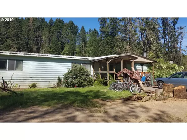 5312 HAYHURST RD, Yoncalla, OR 97499