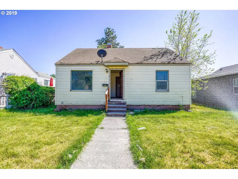 422 E RIDGEWAY, Hermiston, OR 97838