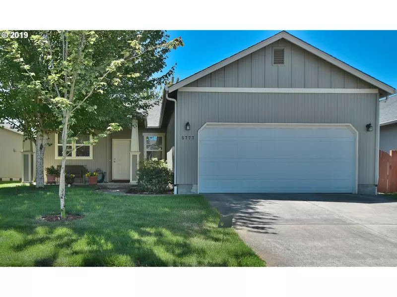 5777 MONTCLAIRE WAY, Springfield, OR 97478