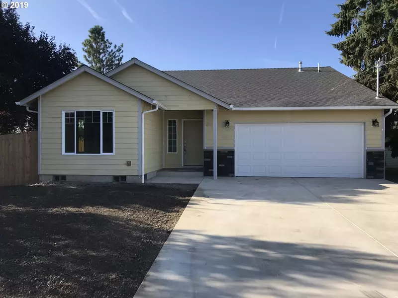 880 DIAMOND HILL RD, Harrisburg, OR 97446