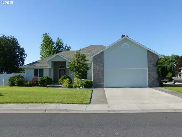 1701 W Alleluia AVE, Hermiston, OR 97838