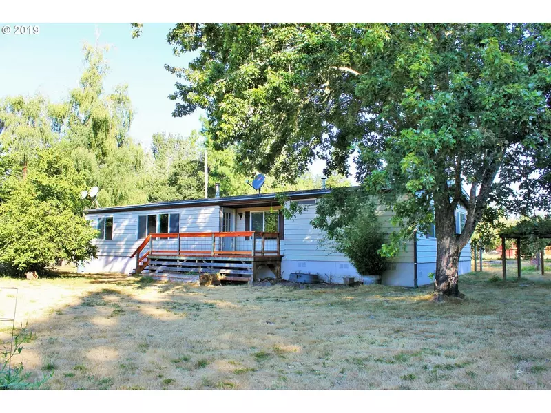 88546 EVERS RD, Elmira, OR 97437