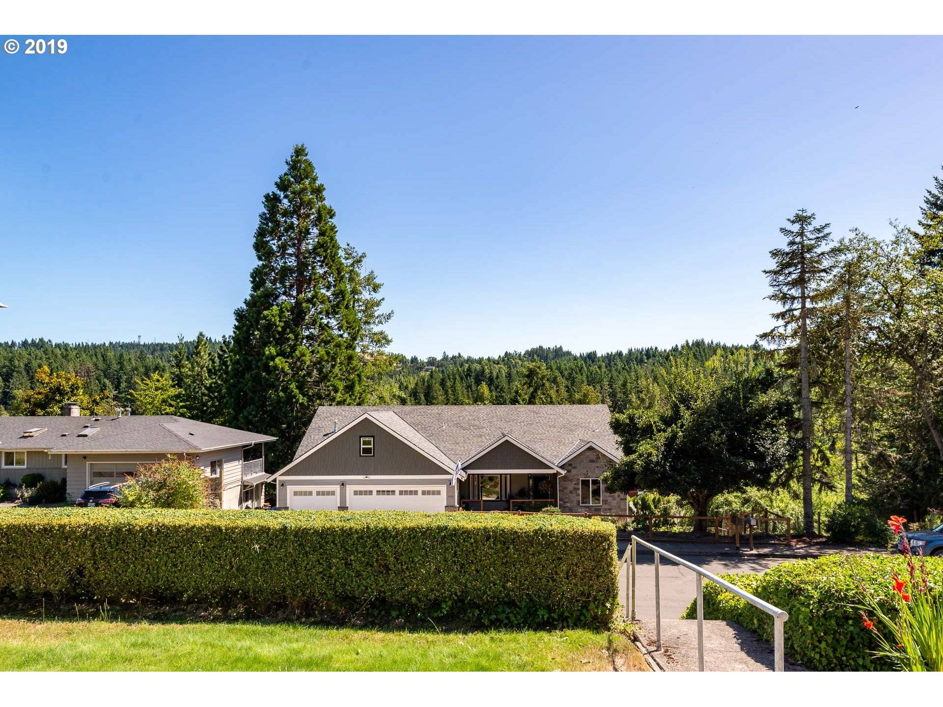 Eugene, OR 97405,1771 W 34TH PL