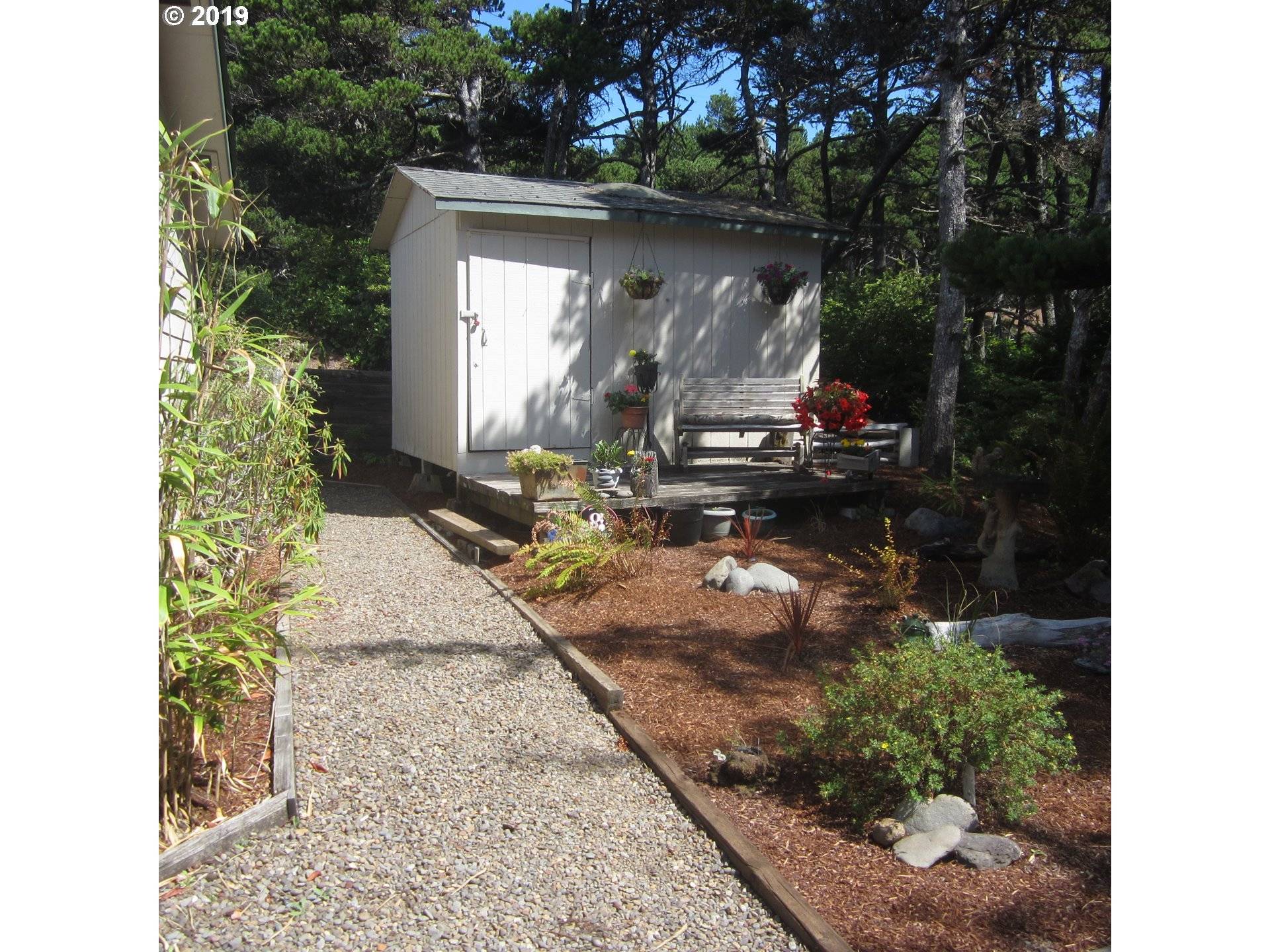 Florence, OR 97439,88601 4TH AVE