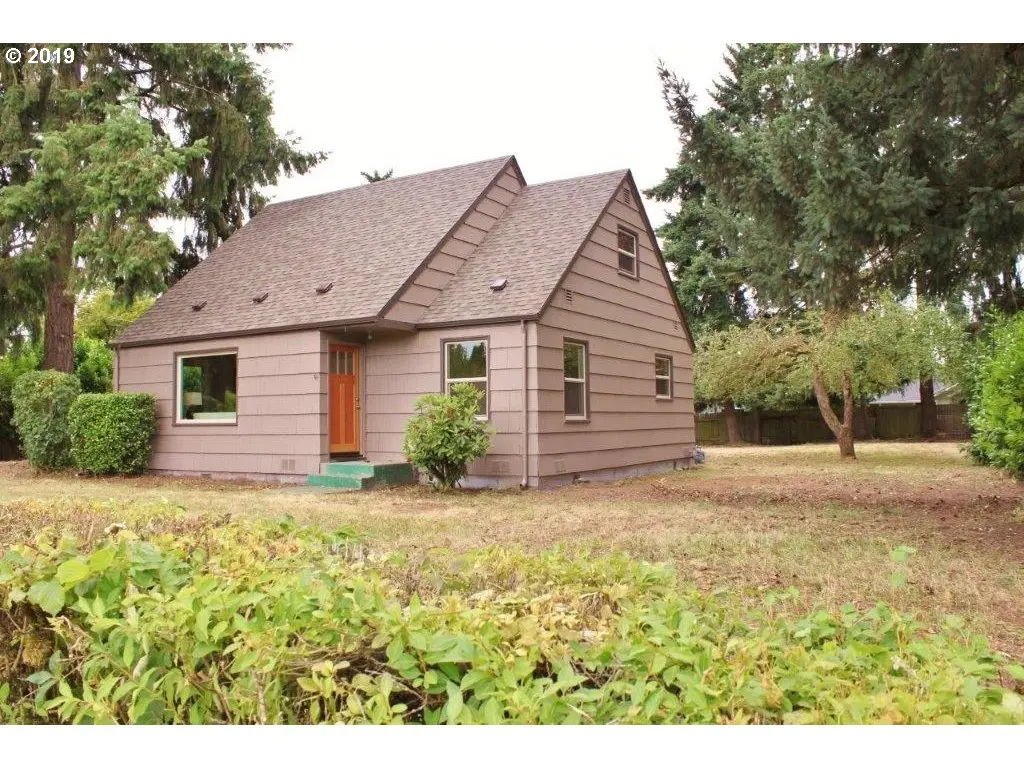 2580 GILHAM RD, Eugene, OR 97408