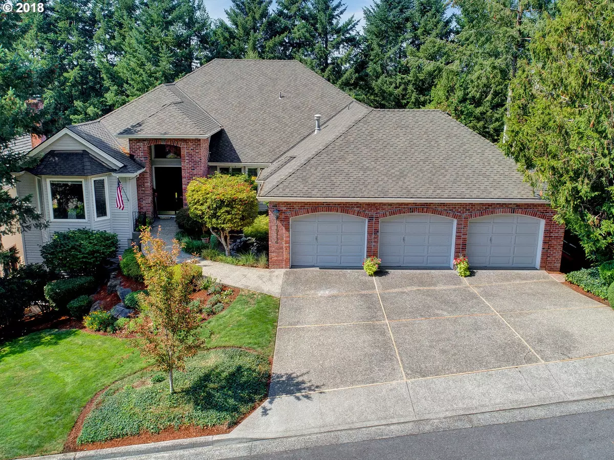 Lake Oswego, OR 97034,19114 35TH PL