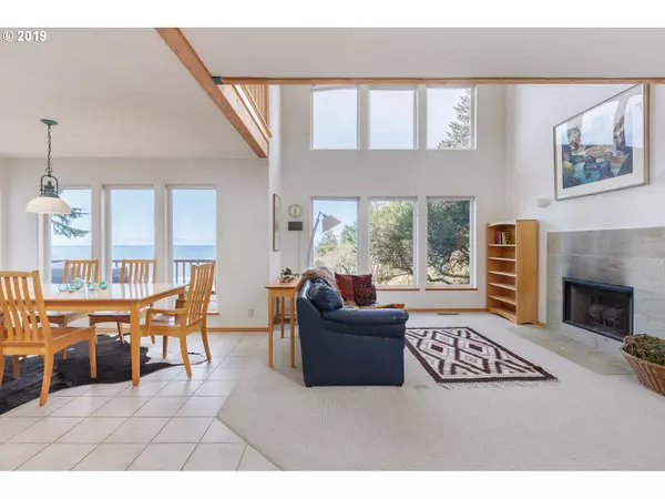 Neskowin, OR 97149,Hilltop Lane