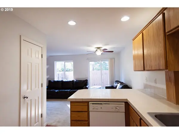 79 SE 176TH PL, Portland, OR 97233