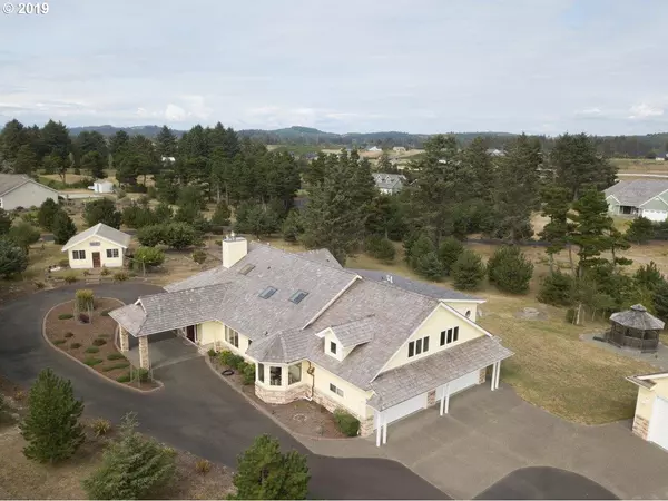 89187 Manion DR, Warrenton, OR 97146