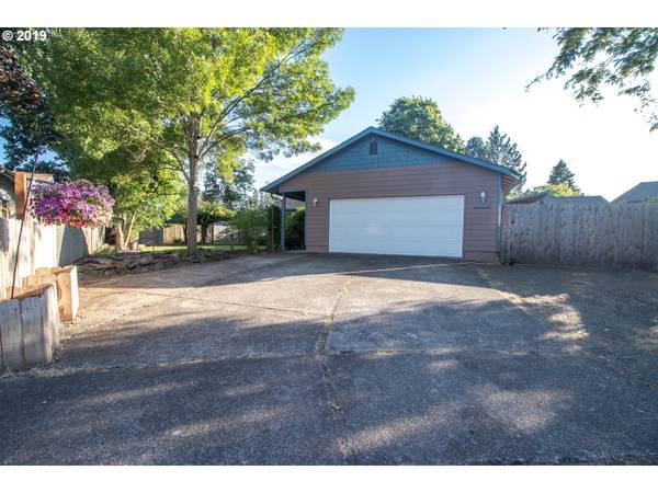 2342 41ST PL SE,  Albany,  OR 97322