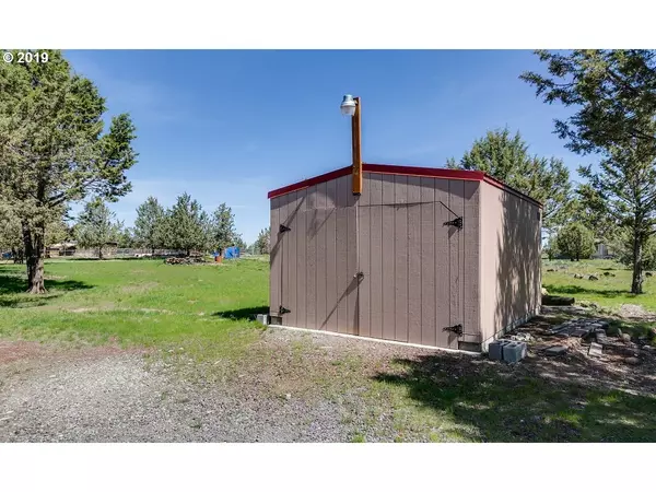 Terrebonne, OR 97760,13185 SW PENINSULA DR