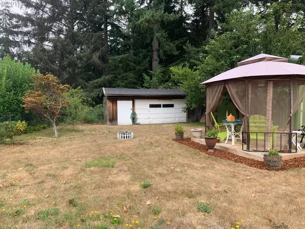 Coos Bay, OR 97420,62990 CICADA LN