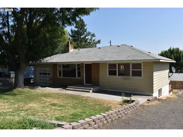 3215 W 12TH ST, The Dalles, OR 97058