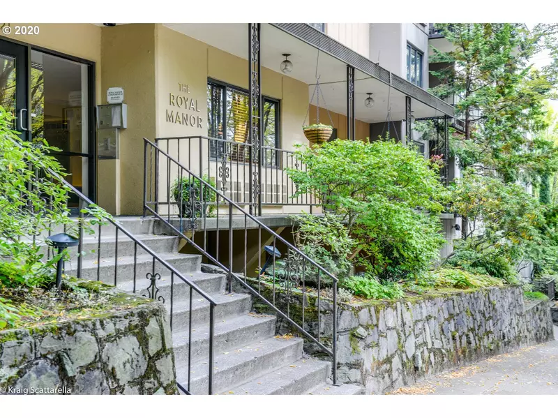 2021 SW MAIN ST #25, Portland, OR 97205