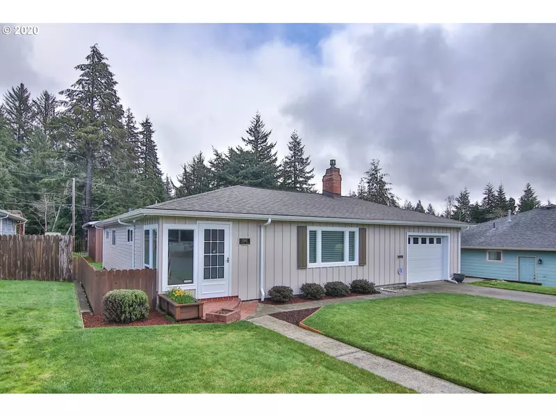 1362 BUTLER RD, Coos Bay, OR 97420