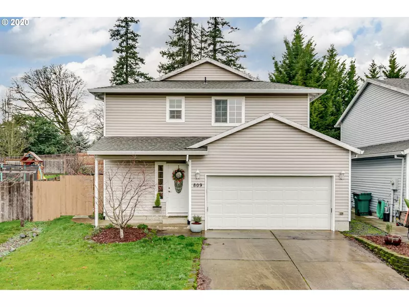 809 ALEXANDRA DR, Newberg, OR 97132