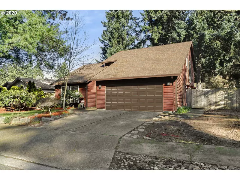 8775 SW TALAWA DR, Tualatin, OR 97062