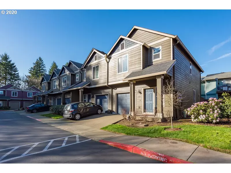 810 E 9TH ST #22, Newberg, OR 97132