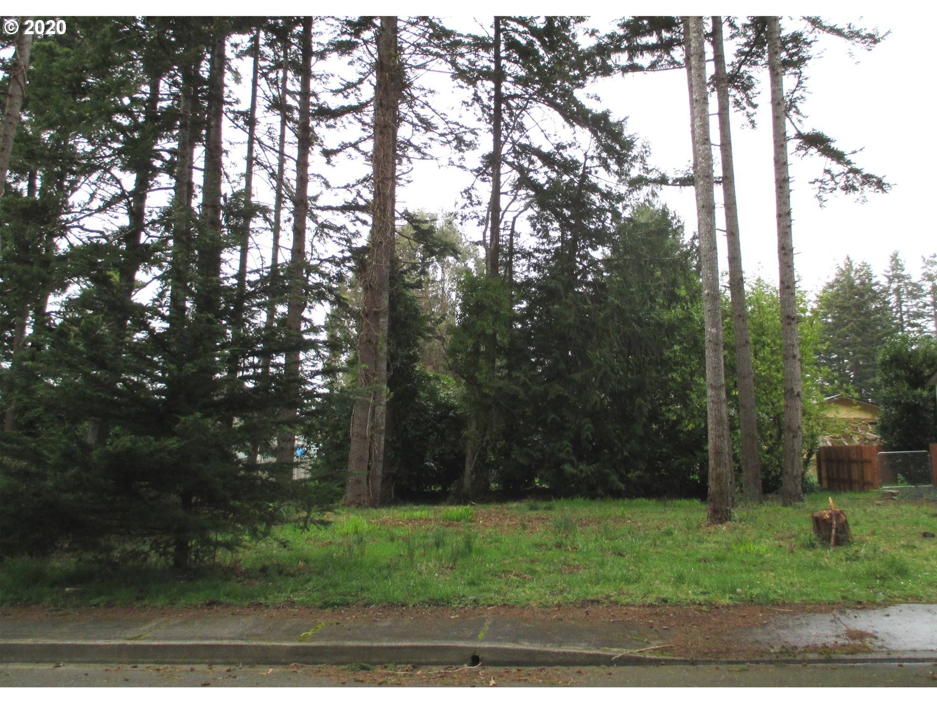 0 1ST ST SE, Bandon, OR 97411