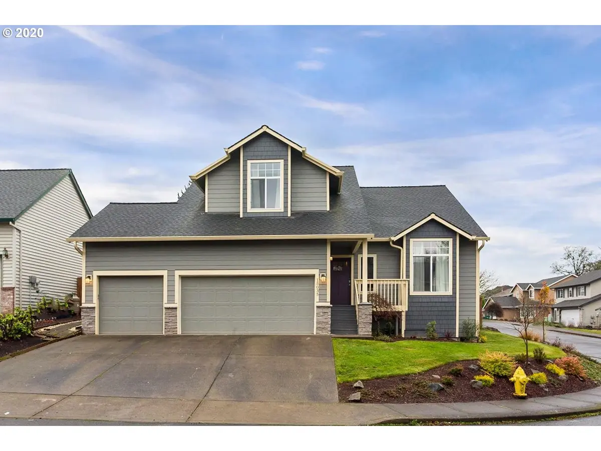 15035 SE PINEGROVE LOOP, Clackamas, OR 97015