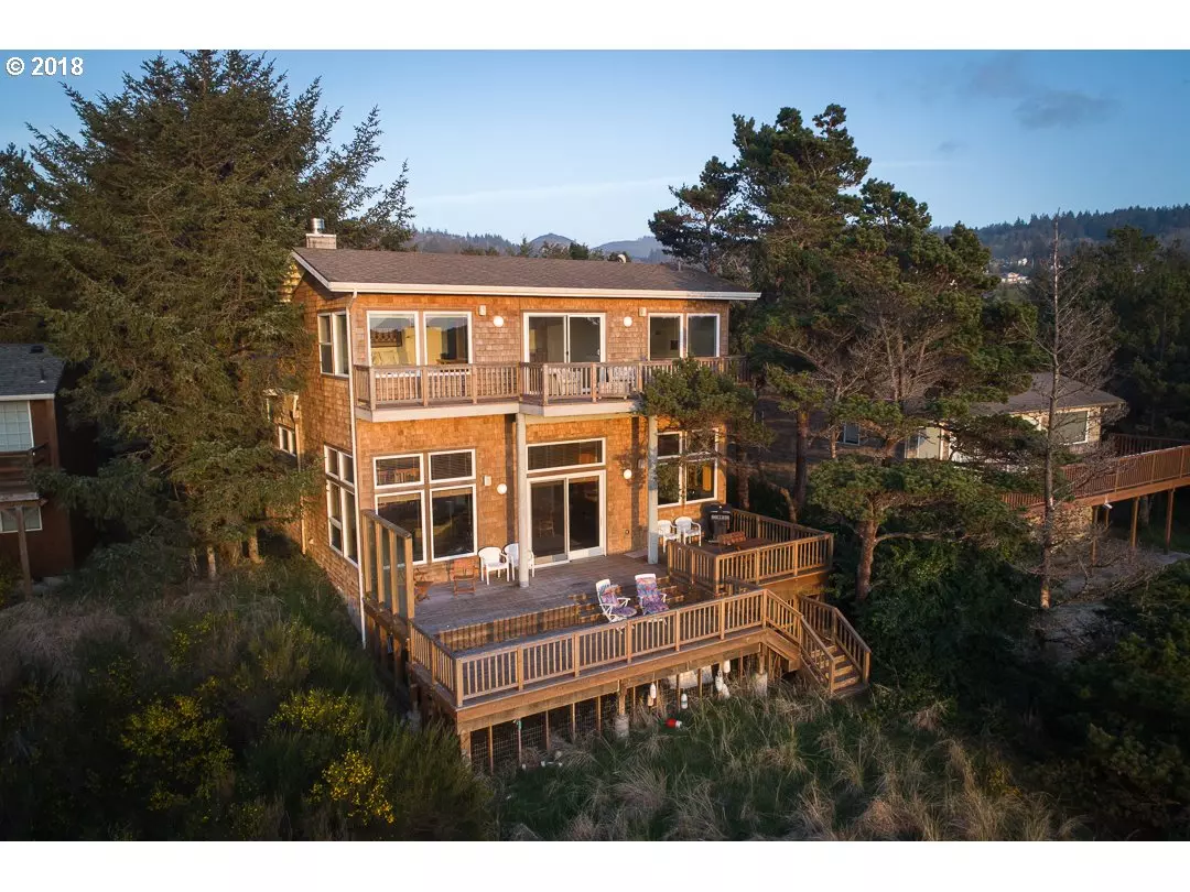 Neskowin, OR 97149,46480 HAWK ST