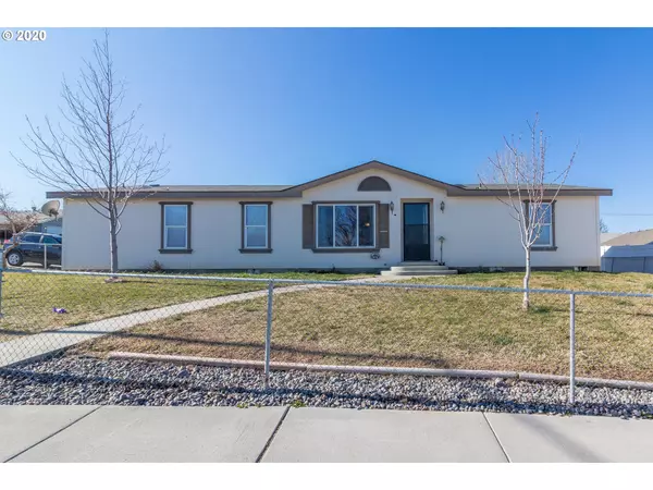 1302 SW SHANE CT, Hermiston, OR 97838