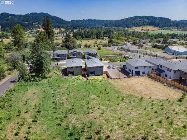 Happy Valley, OR 97086,16908 SE HUCKLEBERRY ST