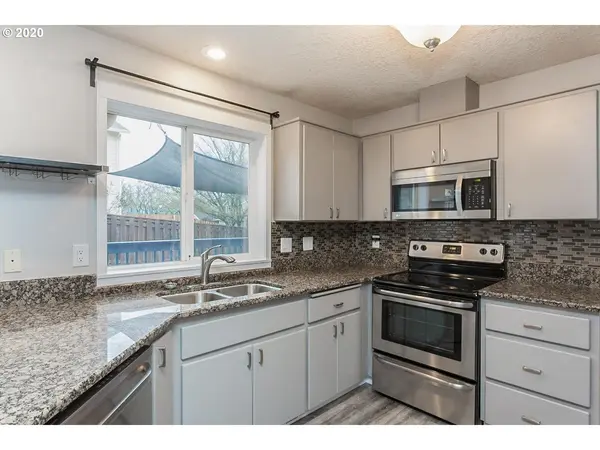 15035 SE PINEGROVE LOOP, Clackamas, OR 97015