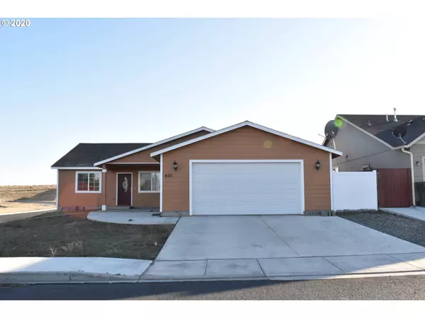 422 Bobwhite AVE, Umatilla, OR 97882