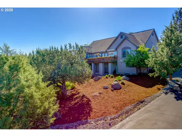 Redmond, OR 97756,818 WIDGEON RD